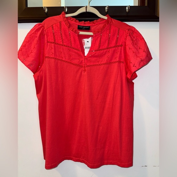 NWT Lane Bryant Eyelet & Knit Notch-Neck Top Size 14/16 Plus - Picture 1 of 6